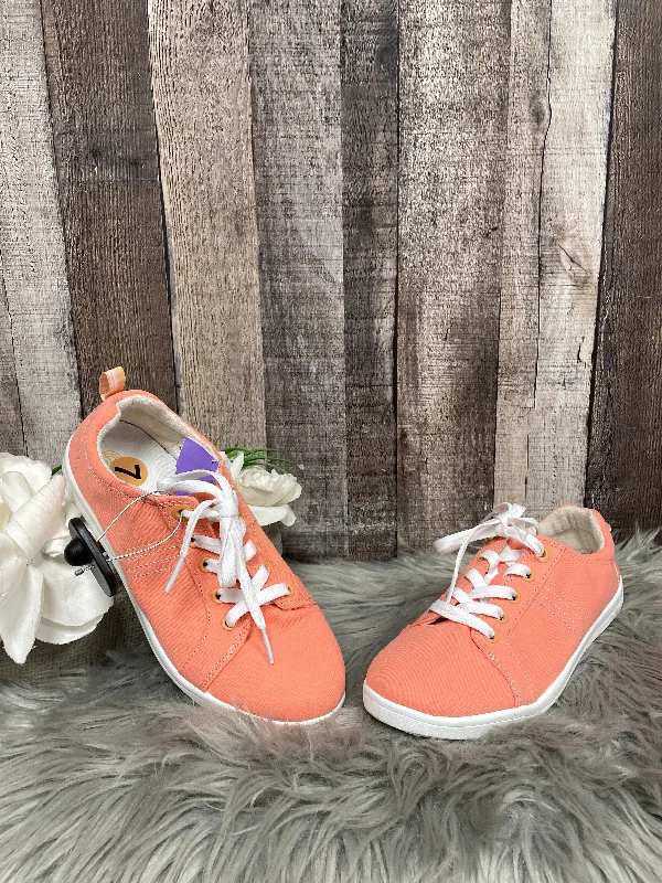 Coral Shoes Sneakers Vionic, Size 7