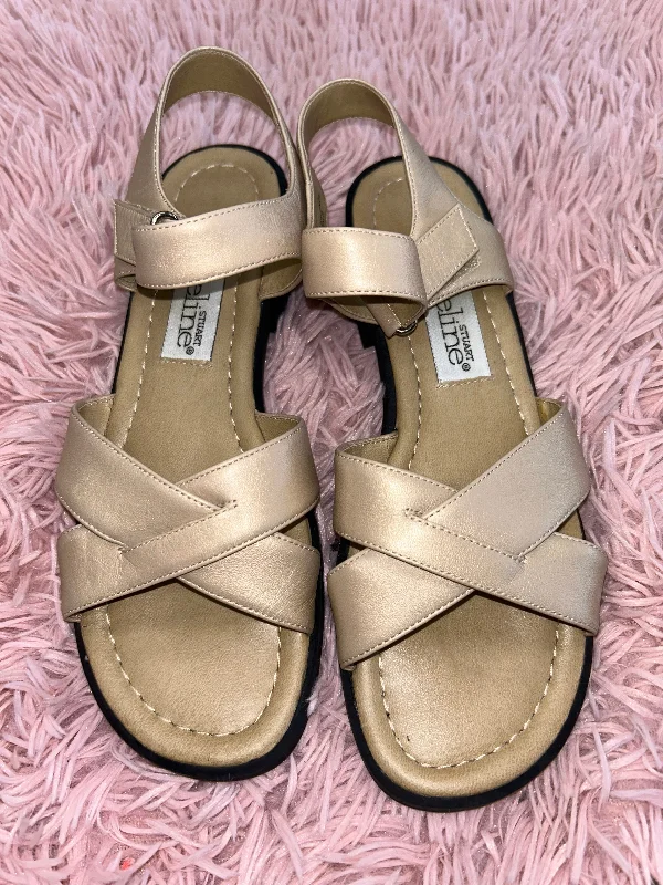 Gold Sandals Heels Block Stuart Madeline, Size 7.5